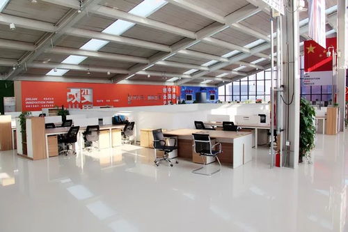 雙創(chuàng)升級版 錦聯(lián)科技與國際服務(wù)貿(mào)易專業(yè)化眾創(chuàng)空間啟幕，助力數(shù)據(jù)處理和存儲服務(wù)創(chuàng)新